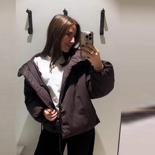 La mode automne-hiver s'emballe avec le style kimono croisé.