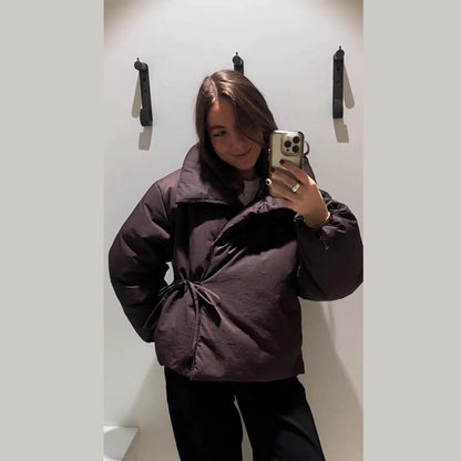 La mode automne-hiver s'emballe avec le style kimono croisé.